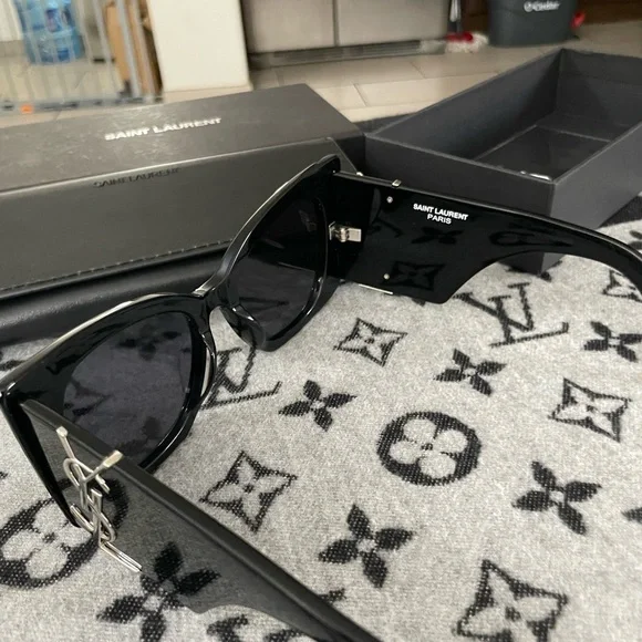 Saint Laurent Dark Sunglasses with Silver Accents - Picture 5 of 8